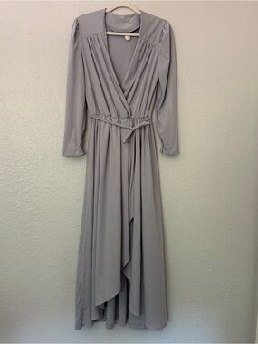 Vintage 1970s Women's Light Gray Wrap Maxi Dress with Tie Waist